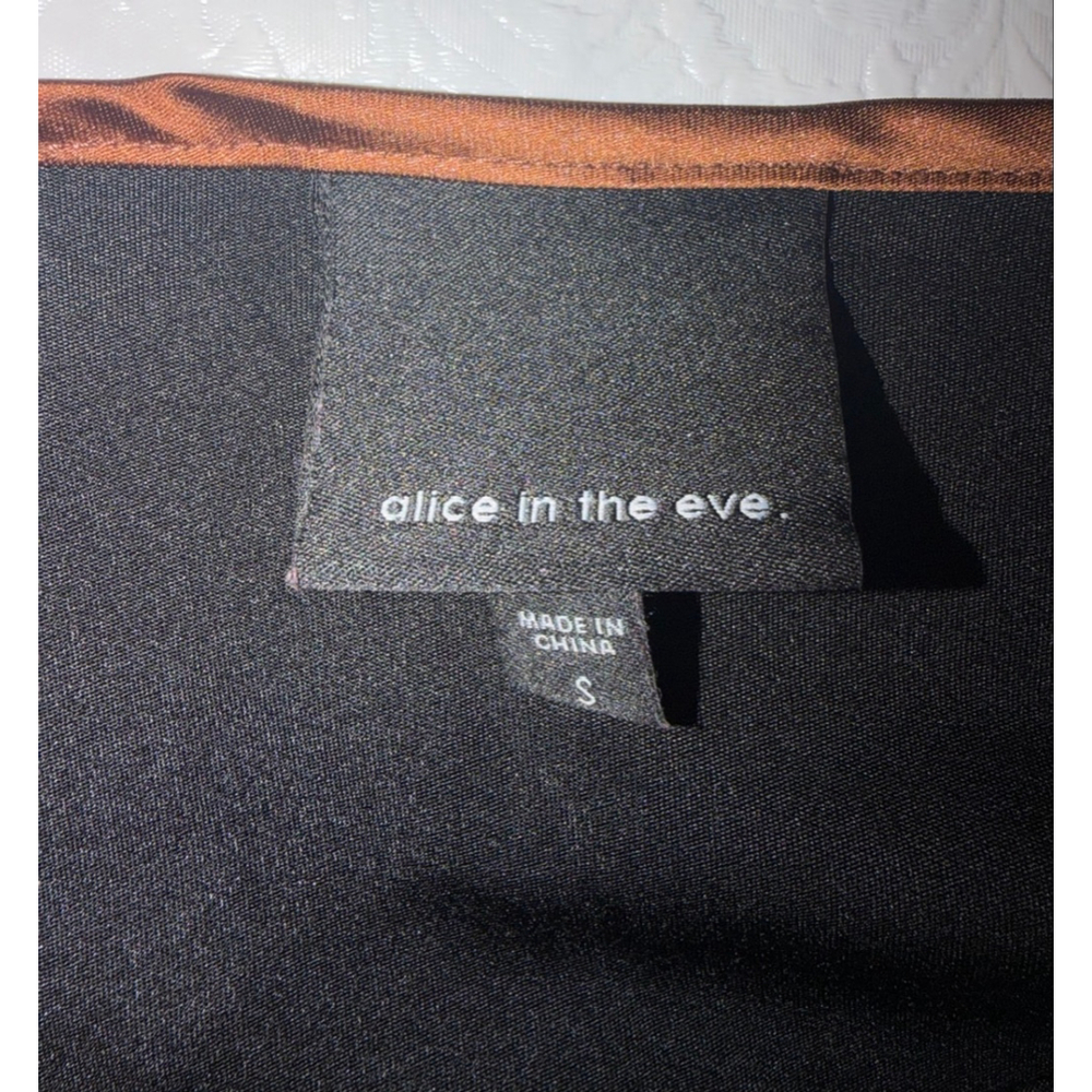 Alice in the Eve Asymmetrical Midi Skirt Clean Girl Model Quiet Luxury Y2K S - Picture 5 of 12